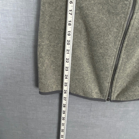 L.L. Bean Sweater Knit Fleece Jacket Womens Small Reg Tan Zipper Up Pockets - Picture 11 of 11